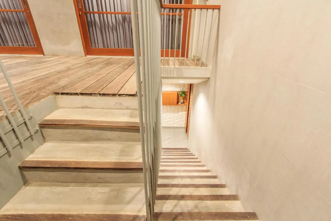 ***  The Jero 18 Kuta Guest House Indonesia